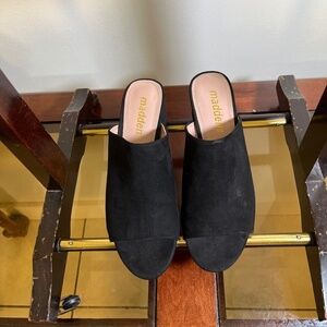 Madden Girl Lorna black mule shoe